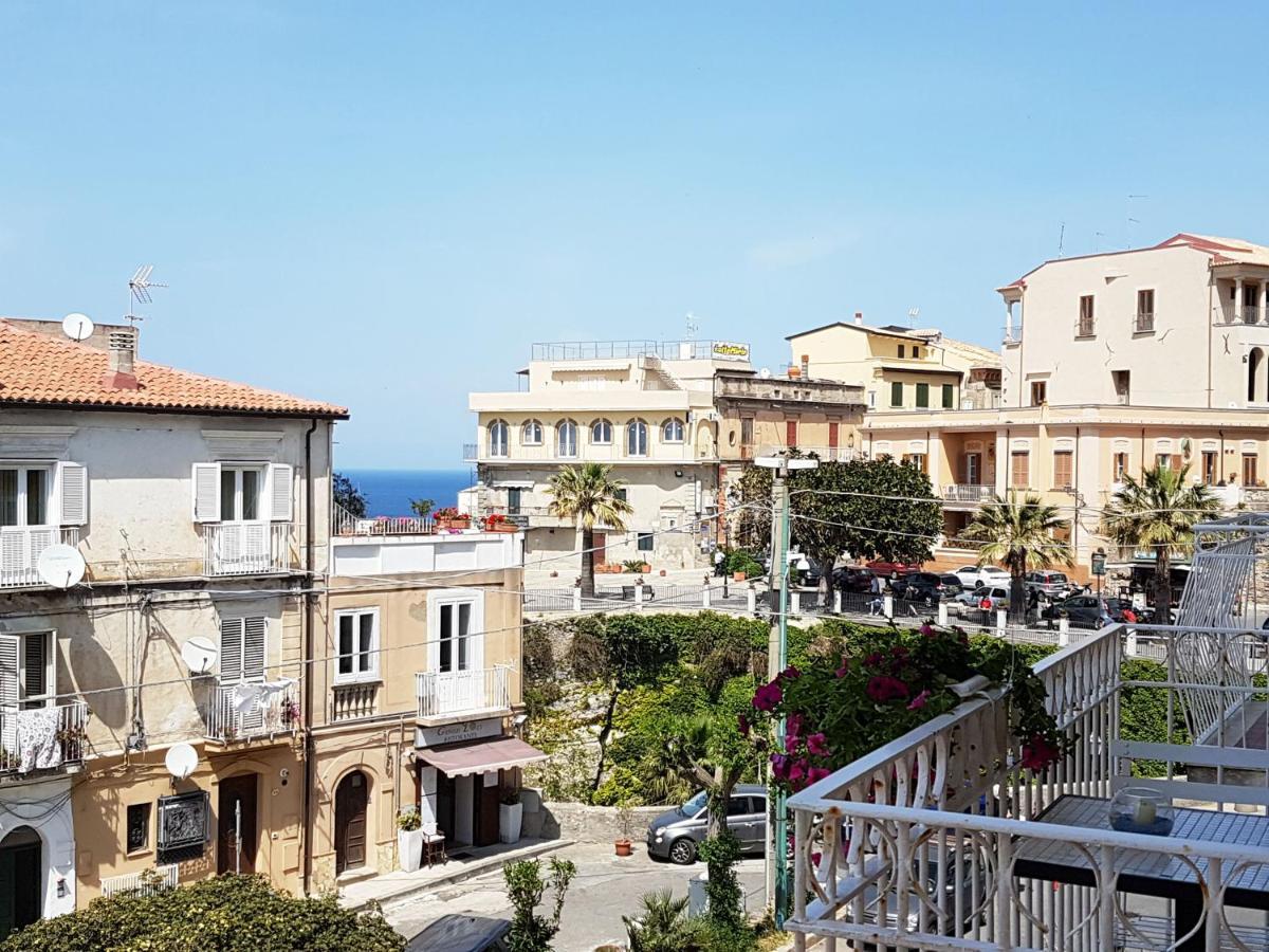Don Ugo Luxury Rooms Tropea Rom bilde