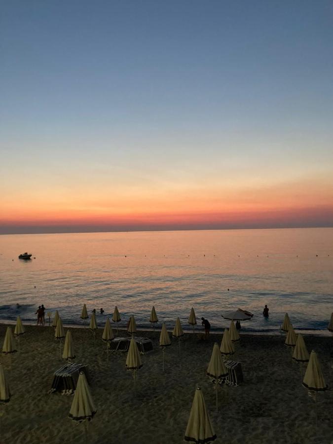 Don Ugo Luxury Rooms Tropea Eksteriør bilde