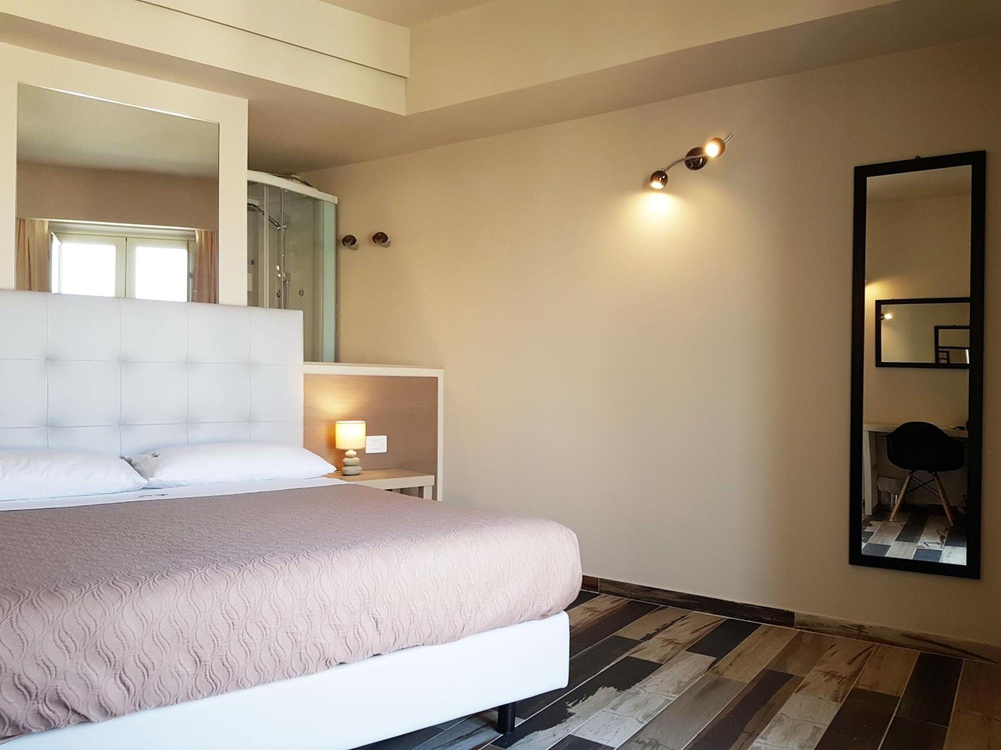 Don Ugo Luxury Rooms Tropea Rom bilde