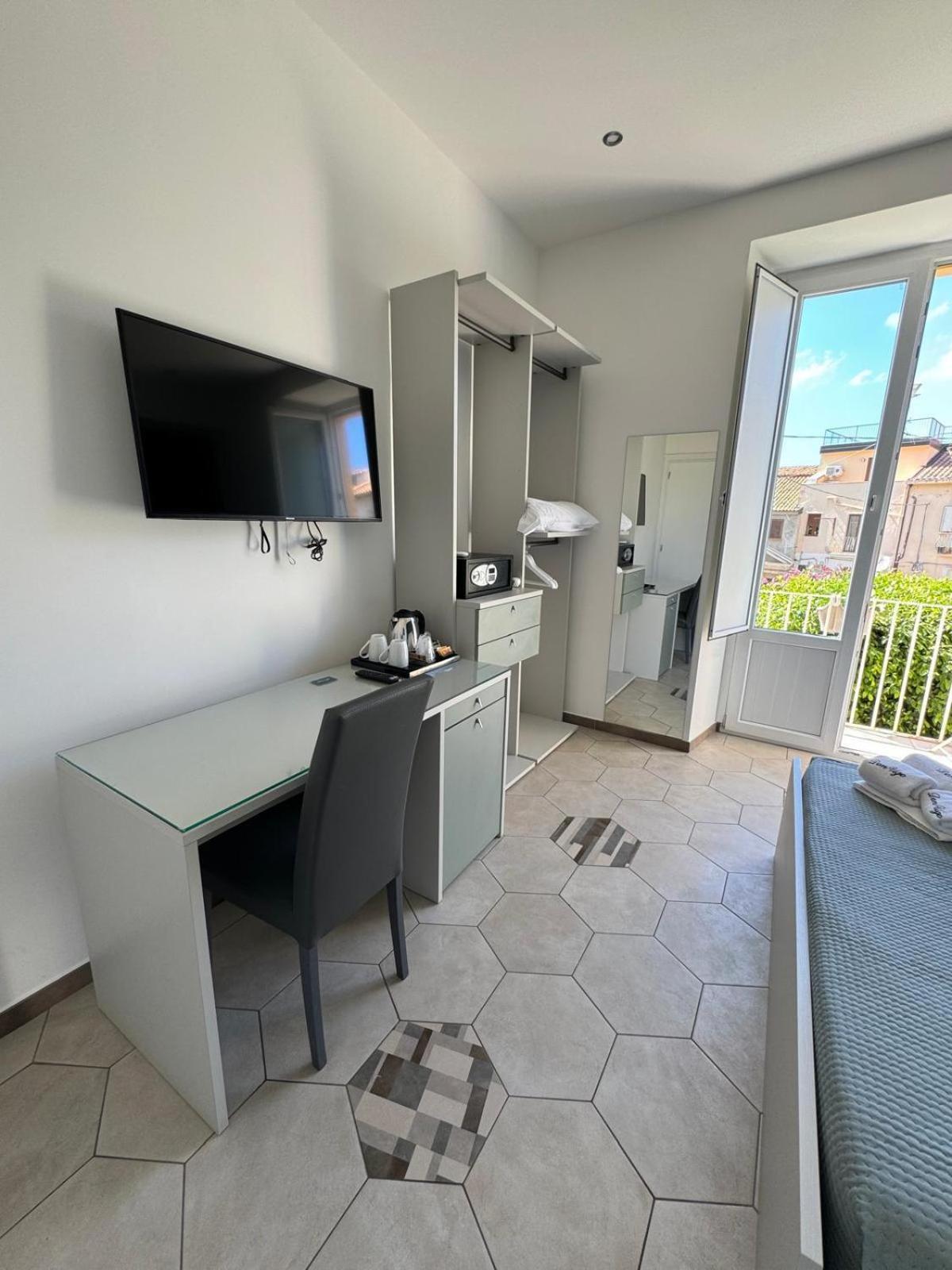 Don Ugo Luxury Rooms Tropea Eksteriør bilde
