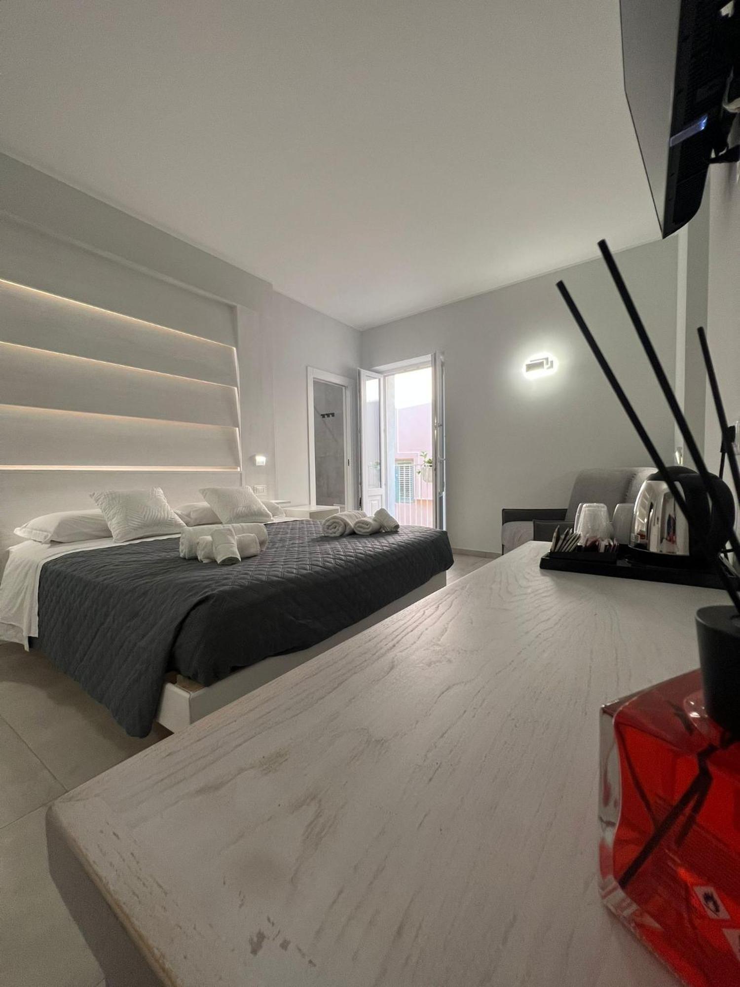 Don Ugo Luxury Rooms Tropea Eksteriør bilde