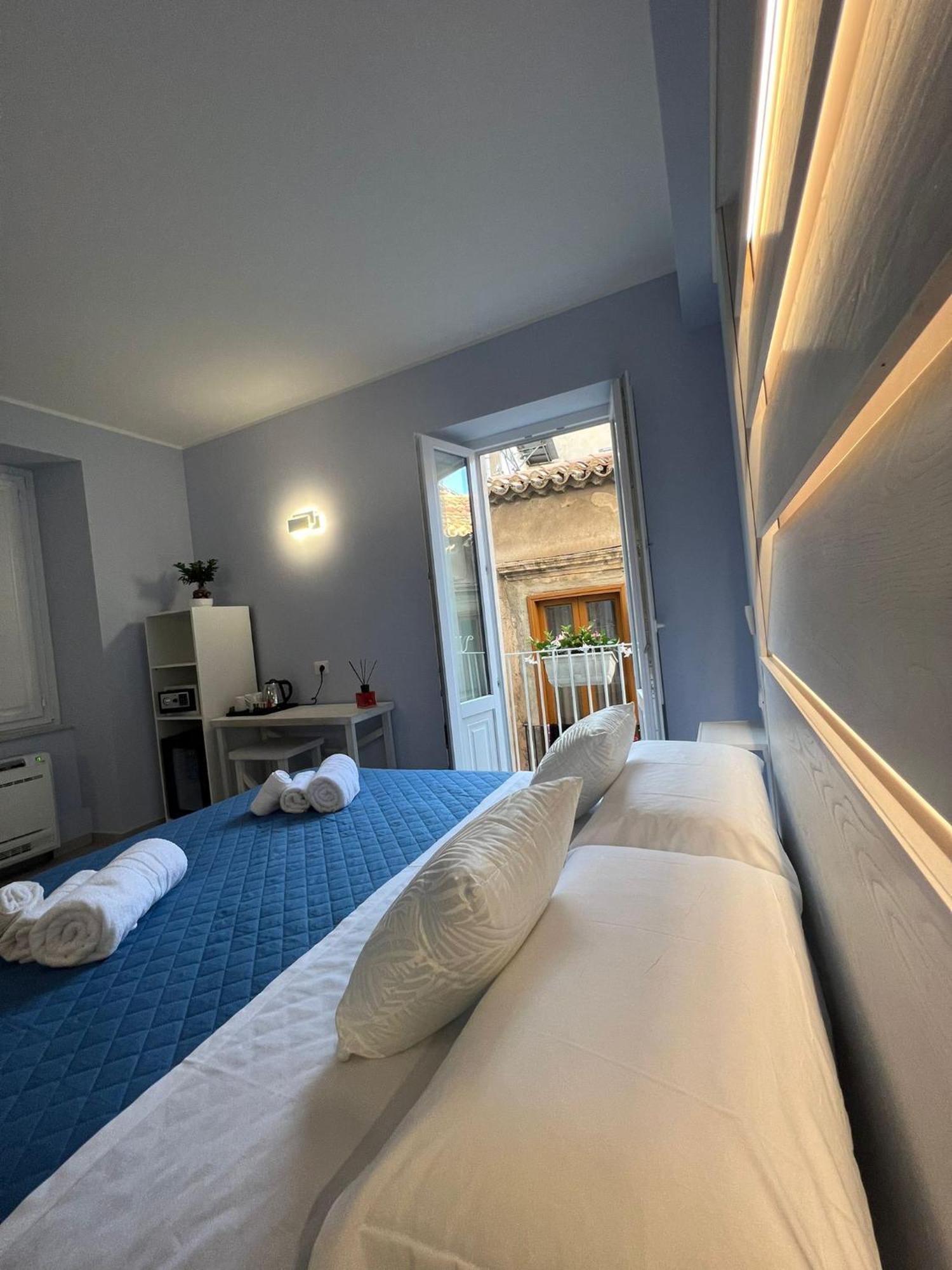 Don Ugo Luxury Rooms Tropea Eksteriør bilde