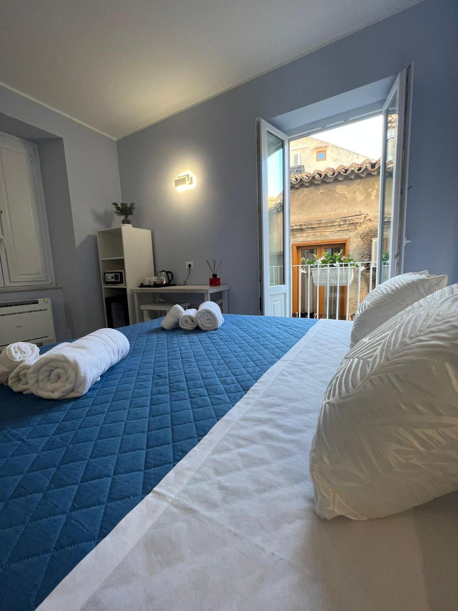 Don Ugo Luxury Rooms Tropea Eksteriør bilde