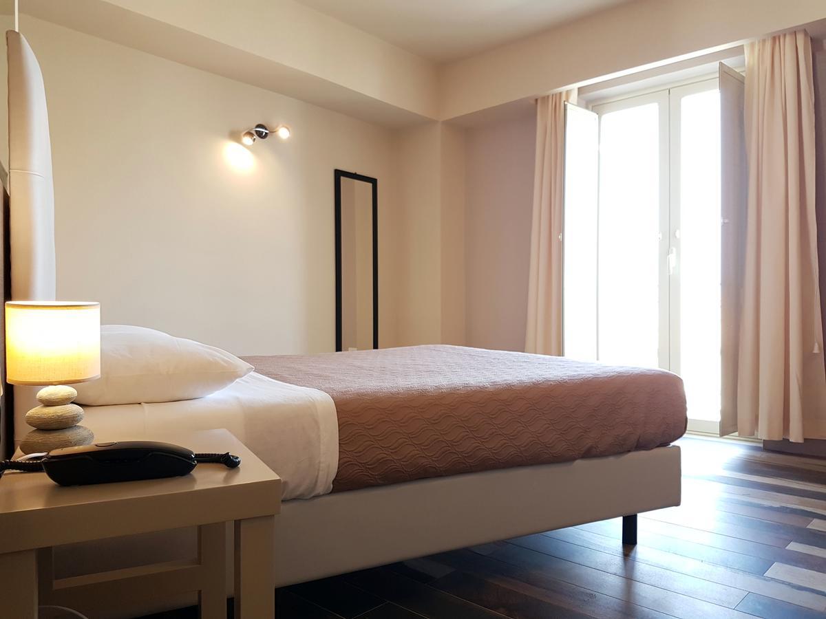 Don Ugo Luxury Rooms Tropea Eksteriør bilde