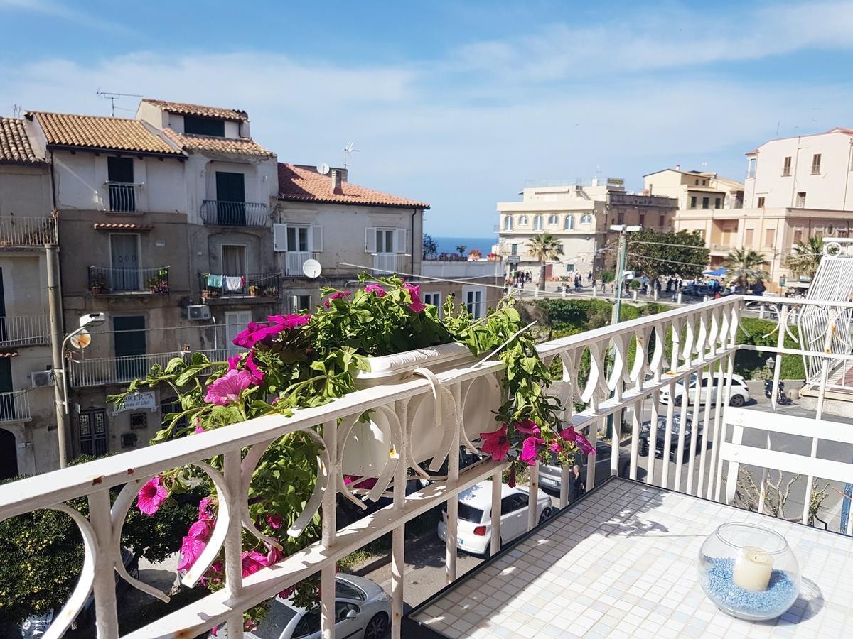 Don Ugo Luxury Rooms Tropea Eksteriør bilde